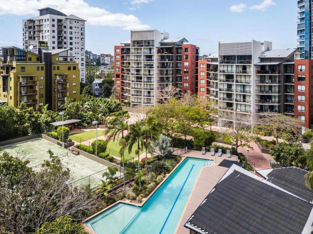 Aparthotel The Docks On Goodwin Brisbane Esterno foto
