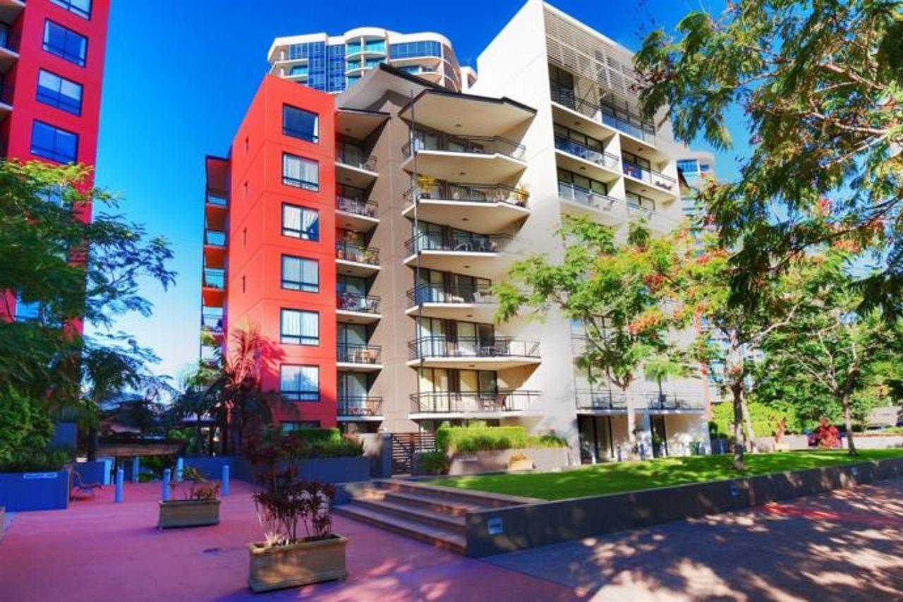 Aparthotel The Docks On Goodwin Brisbane Esterno foto